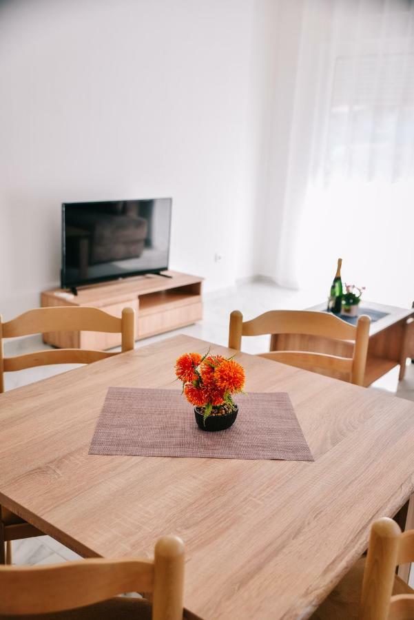 Riva Luxury Apartment อุลซิน ภายนอก รูปภาพ